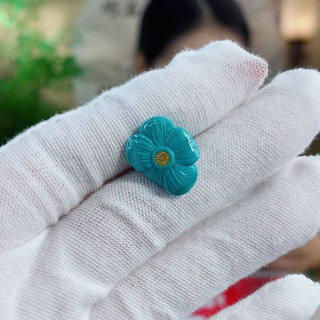 未镶嵌绿松石珠宝奇石