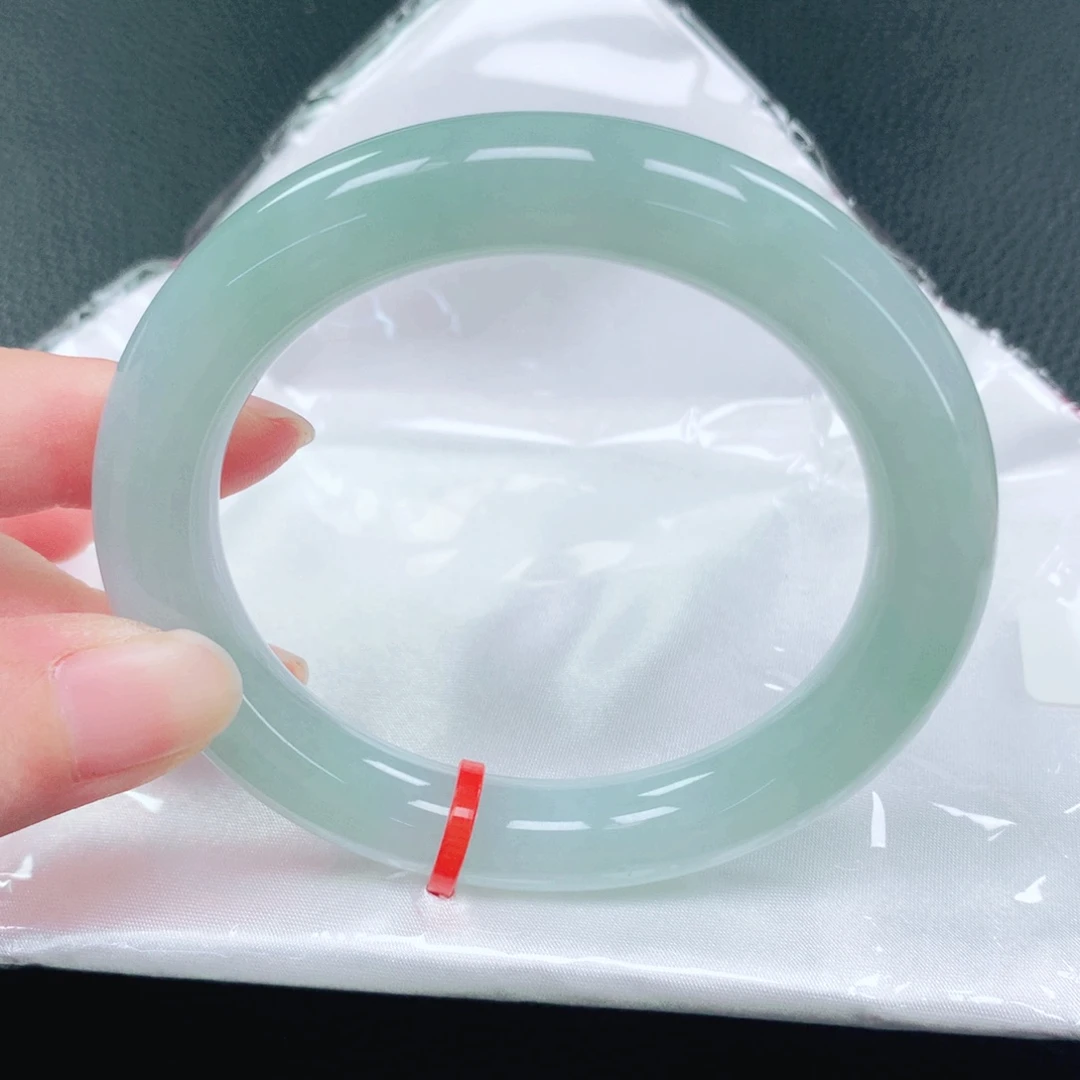 未镶嵌手镯翡翠57圈
