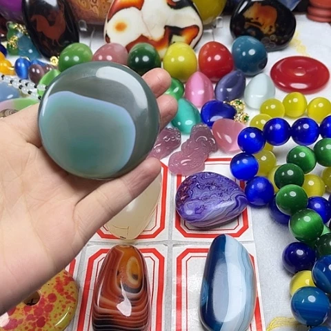 玛瑙/玉髓颈饰未镶嵌