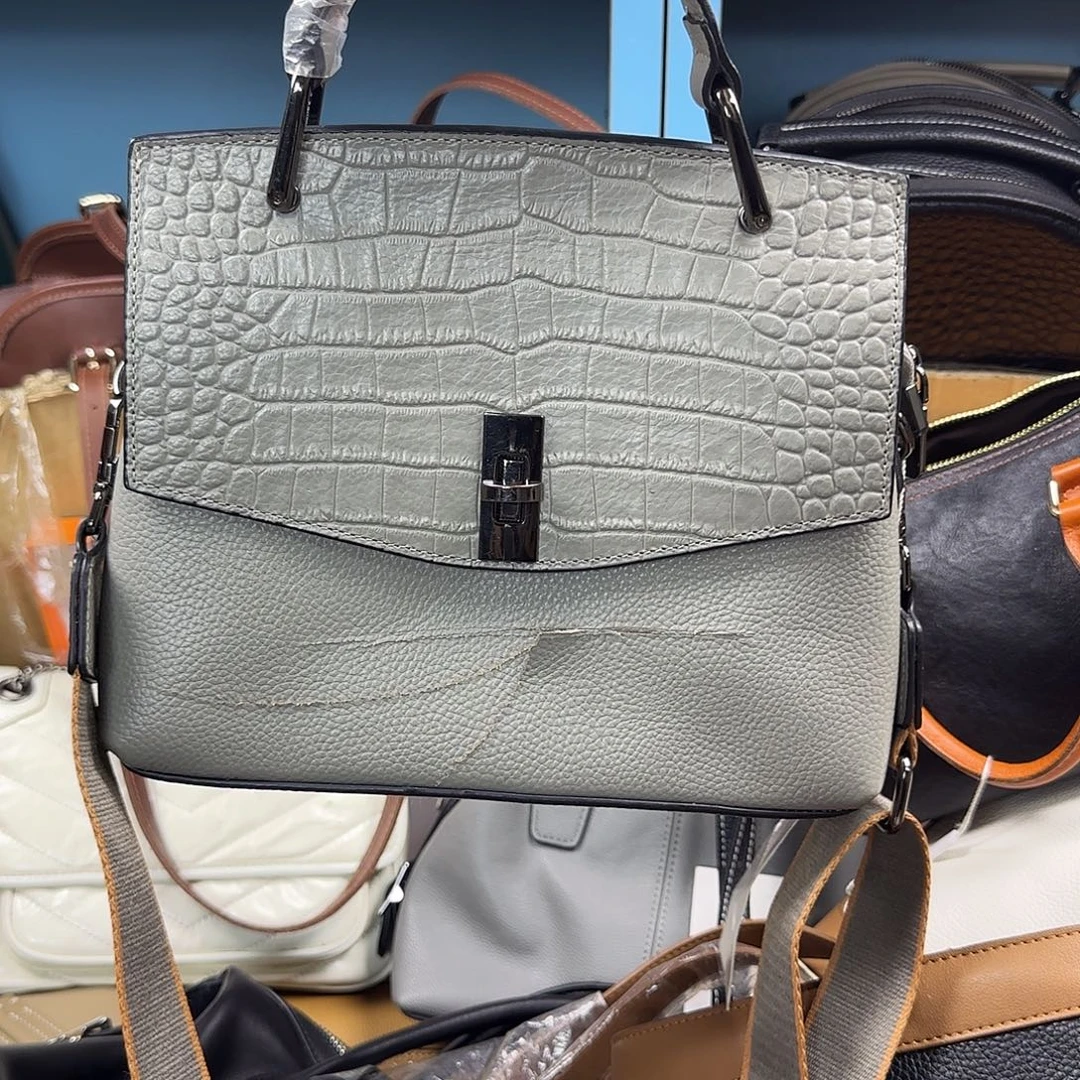 黄牛皮（革）水牛皮（革）头层牛皮山羊皮（革）