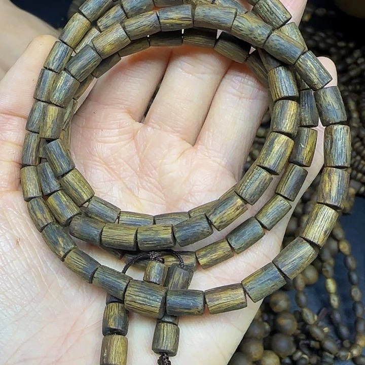 沉香碎屑沉香+沉水浮桶珠多圈18克加