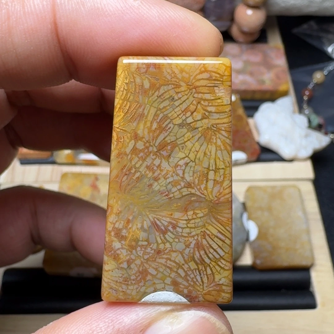 硅化玉未镶嵌纯天然色有机玉石保真色