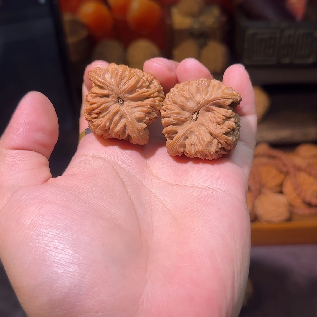 1***1吊坠文玩核桃全品40南疆（对龟）