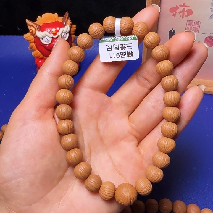 小***二吊坠猴头核桃土豪