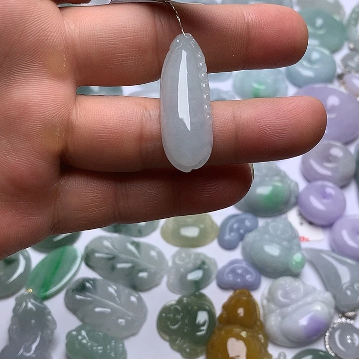 翡翠未镶嵌颈饰天然翡翠