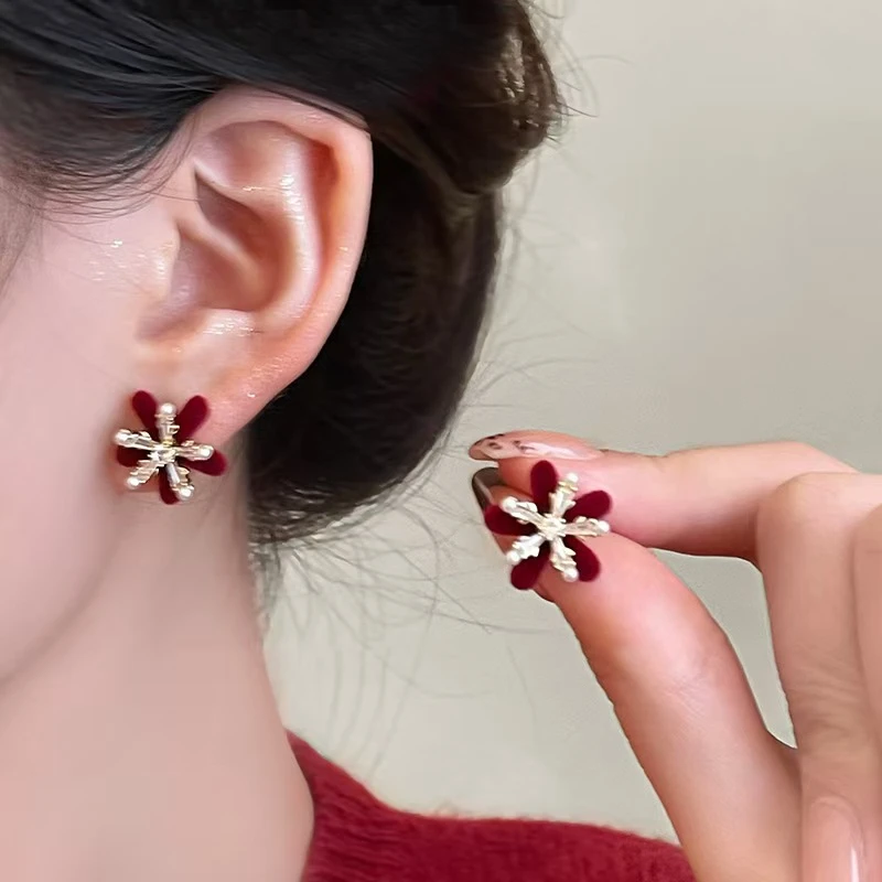 铜合金耳饰 红色丝绒雪花锆石银针耳环女2025新款爆款耳钉