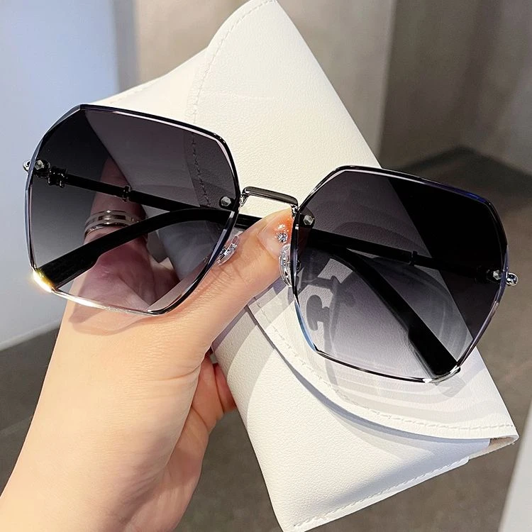 无框墨镜女高级感大脸防紫外线圆脸夏防晒太阳眼镜2024新款潮显瘦