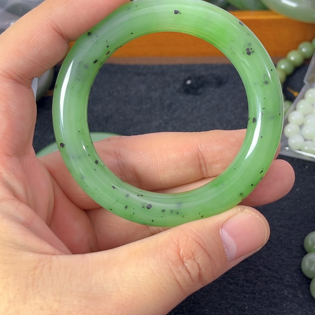 善***缘和田玉（糖玉）未镶嵌手镯606号和田玉手镯