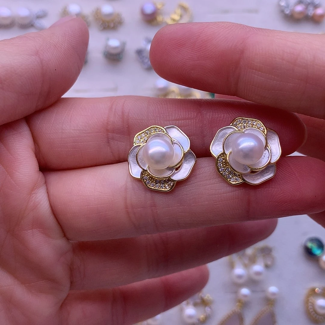 淡水珍珠耳饰合金