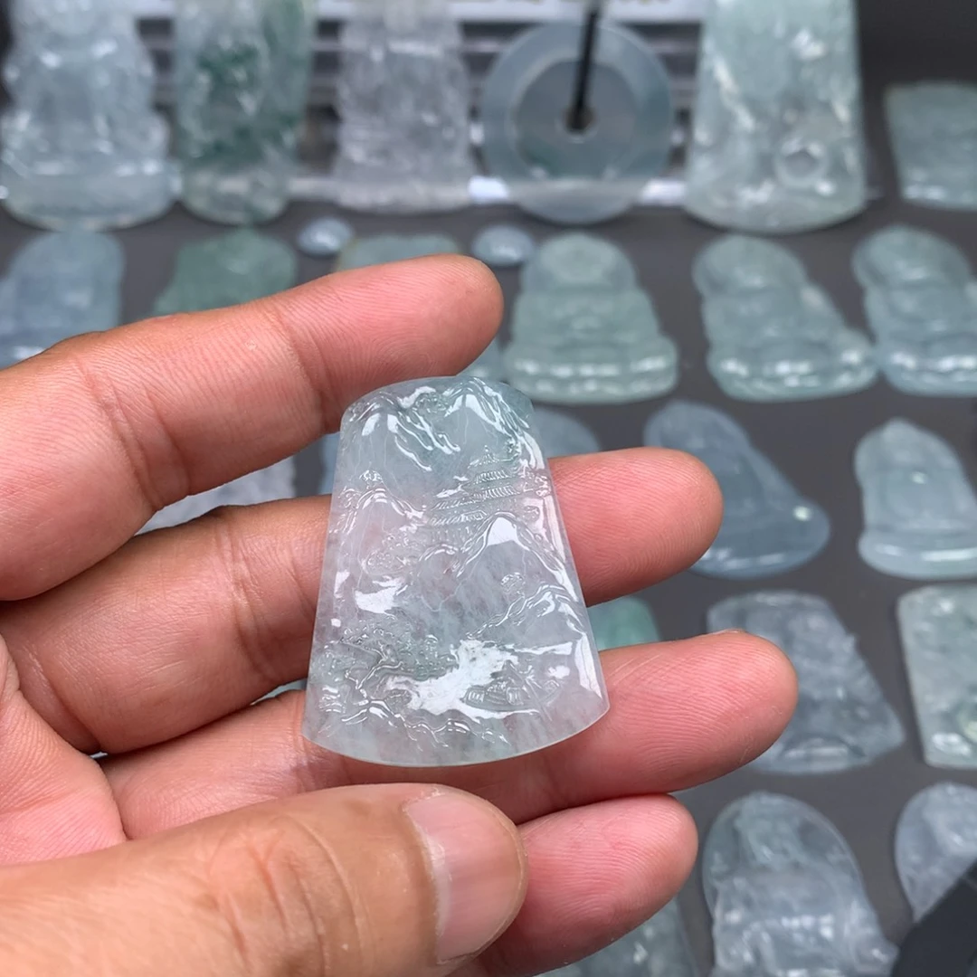 翡翠未镶嵌吊坠(不含链)