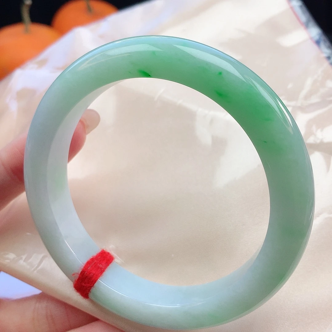 翡翠手镯未镶嵌62圈口881943