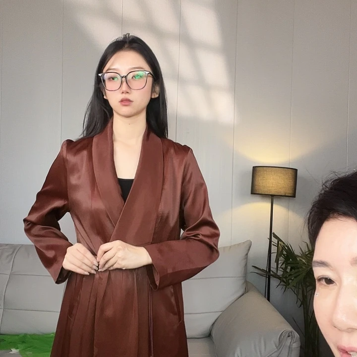 双加去拍红云纱去啊