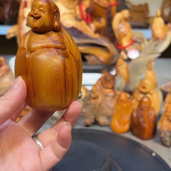 柏木太行崖柏弥勒佛