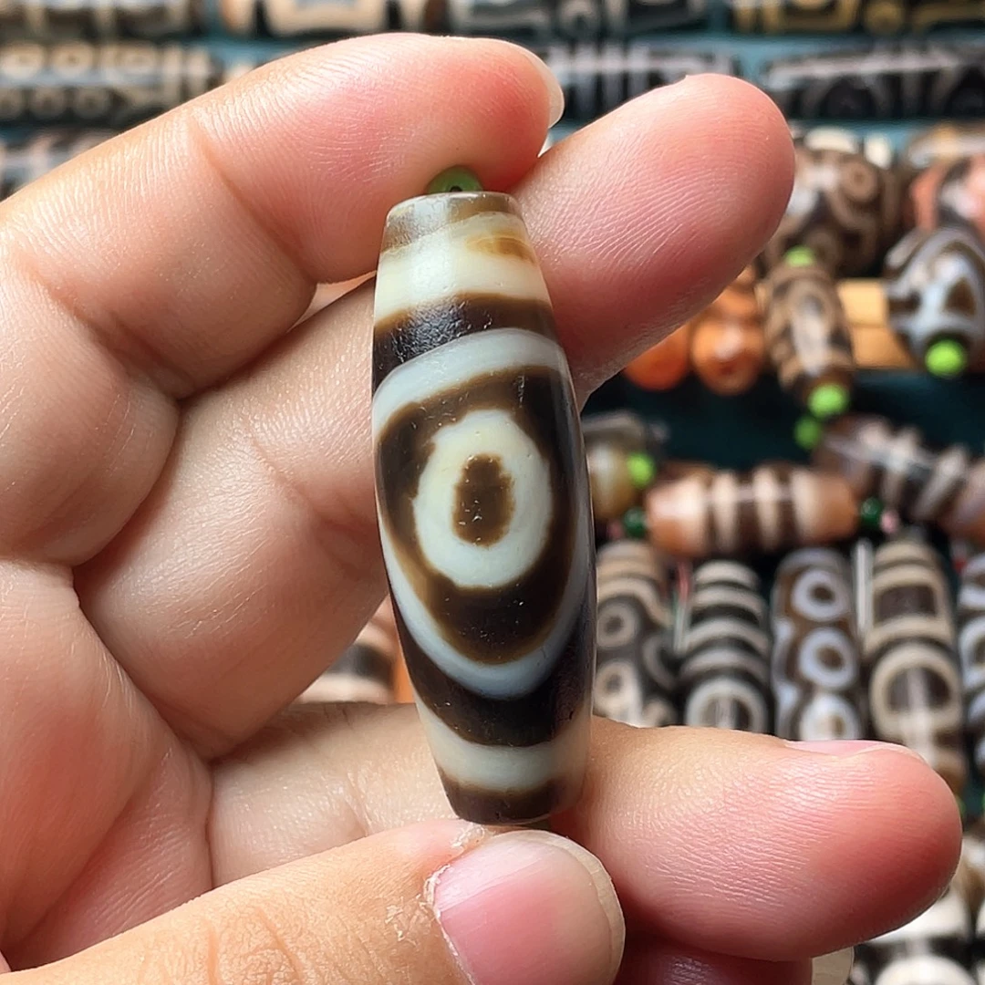 玛瑙/玉髓未镶嵌耳饰小卢随形两眼