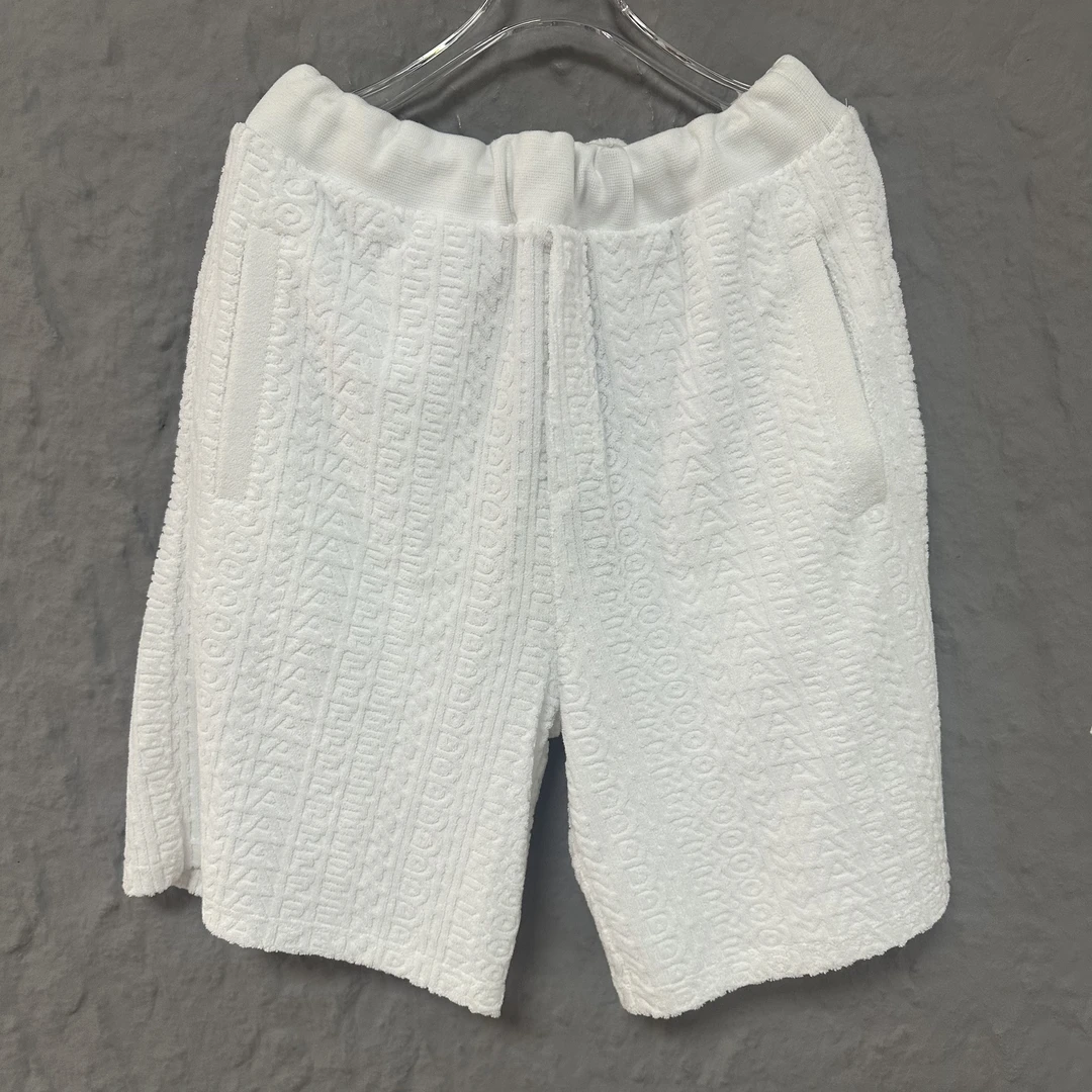 未使用 FENDI/芬迪 白色满印休闲短裤 md1429