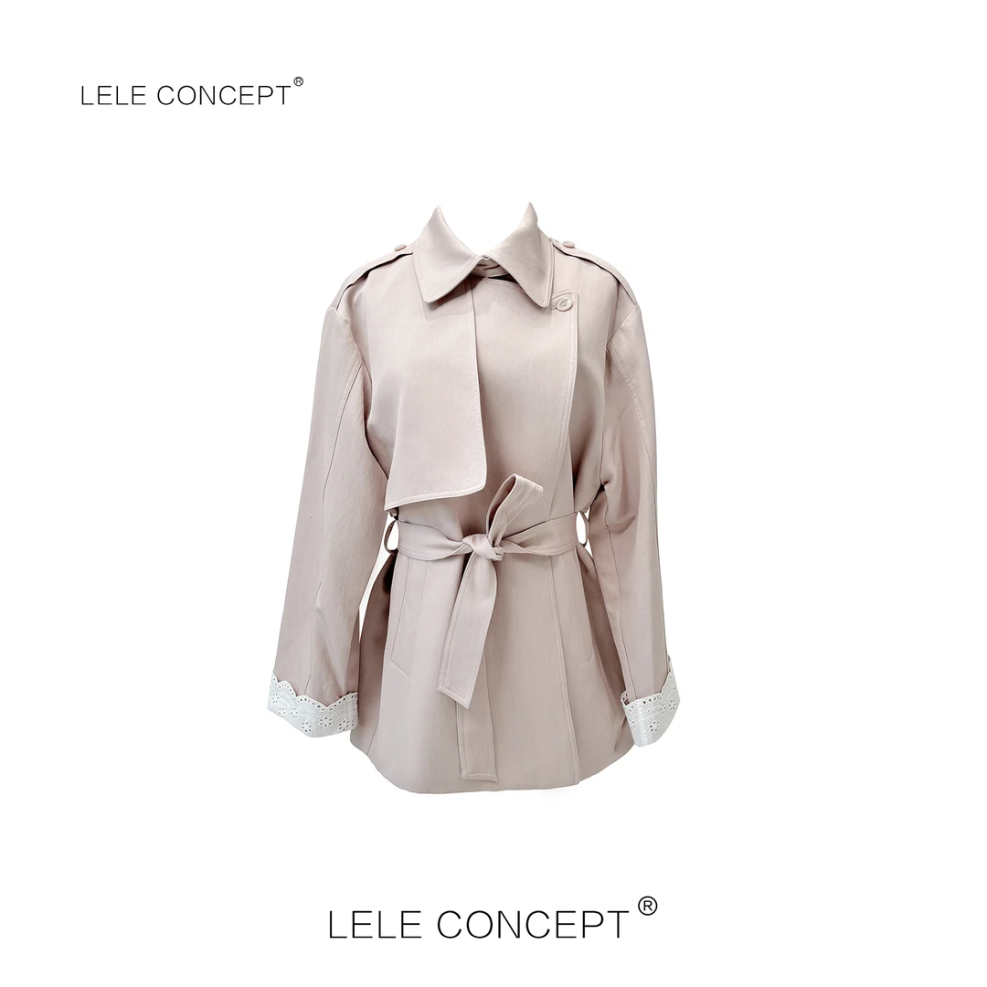 LELE CONCEPT｜都市轻奢款镂空蕾丝边袖口扣花半身风衣Y0535