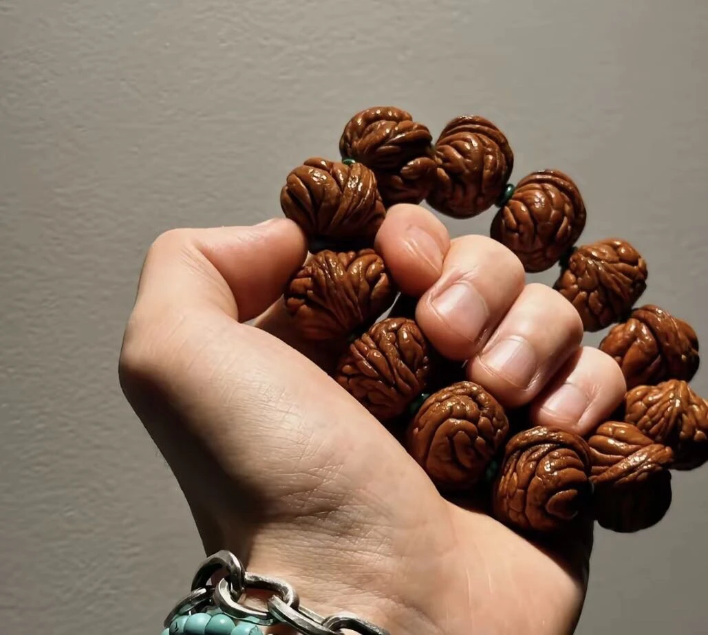 秦岭龙纹桃核手串直播专用链接128，非直播勿拍
