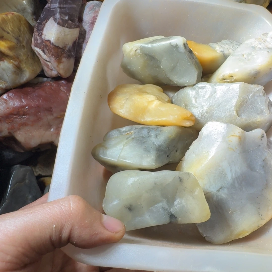 东***学寿山石8998999989999