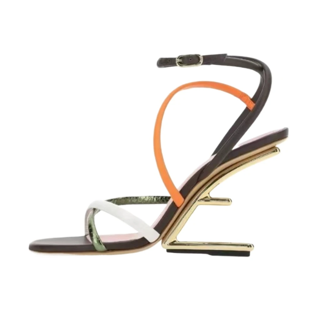 全新未使用 芬迪 安洁利严选/XK0093110 凉鞋