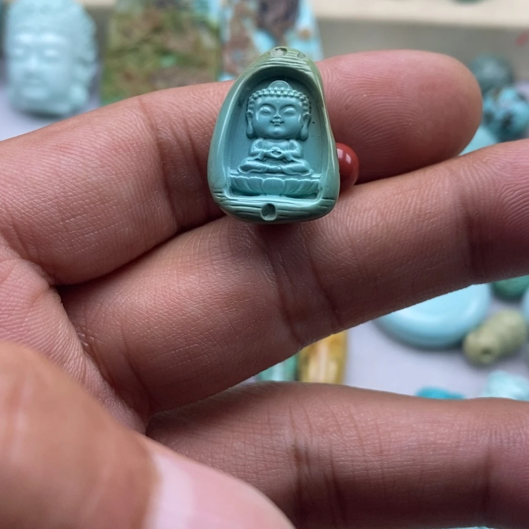 粉***兔南红玛瑙未镶嵌珠宝半成品