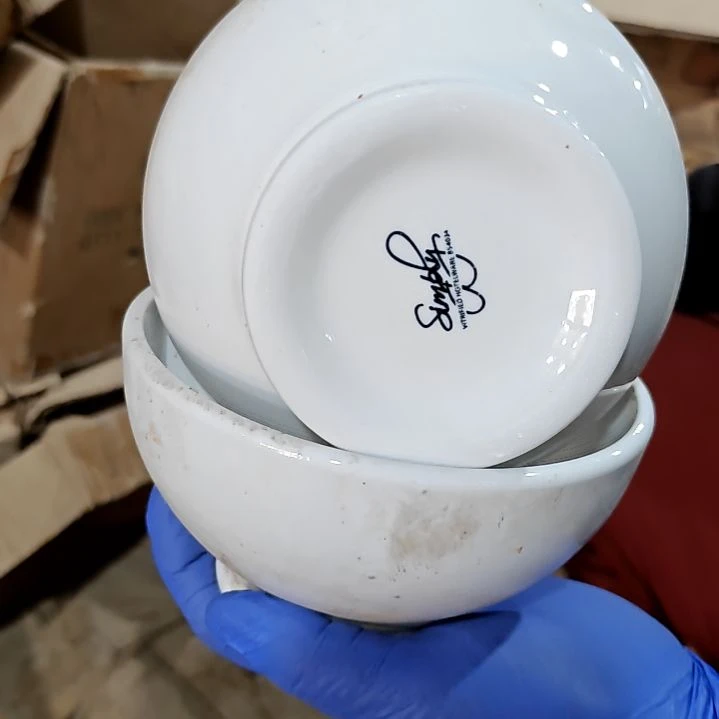 瓷片陶瓷盘子碗啥都有