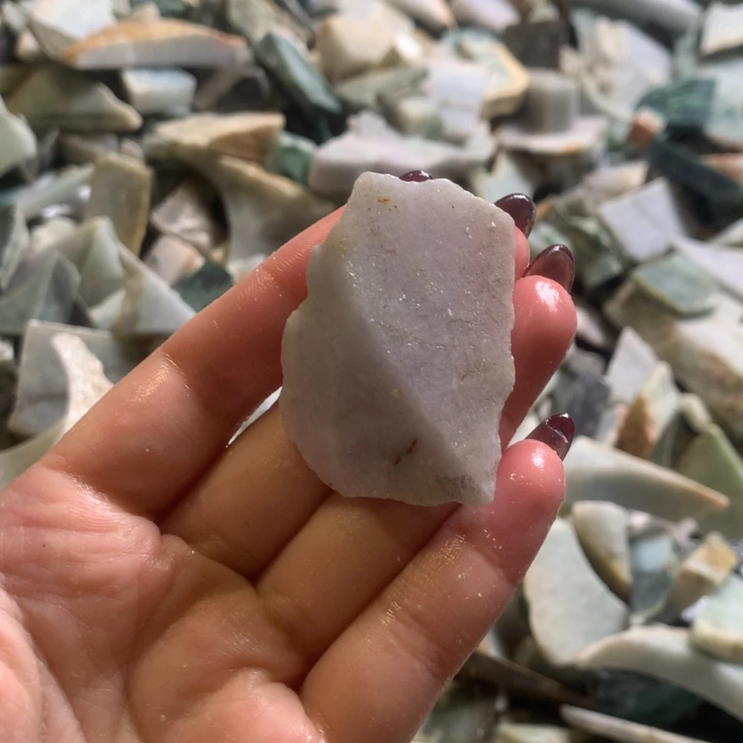 翡翠颈饰未镶嵌缅甸翡翠