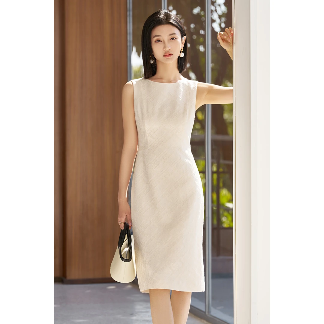 【文君专属】2025新款气质复古连衣裙独特肌理感5M25AL5315