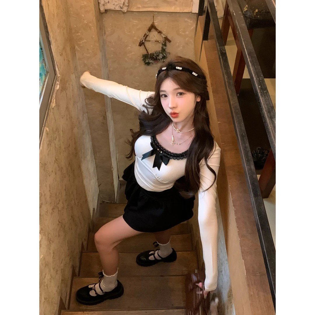 Ke可可少女【少女芙蕾】纯欲立体蝴蝶蕾丝长袖椰绒女秋冬修身上衣