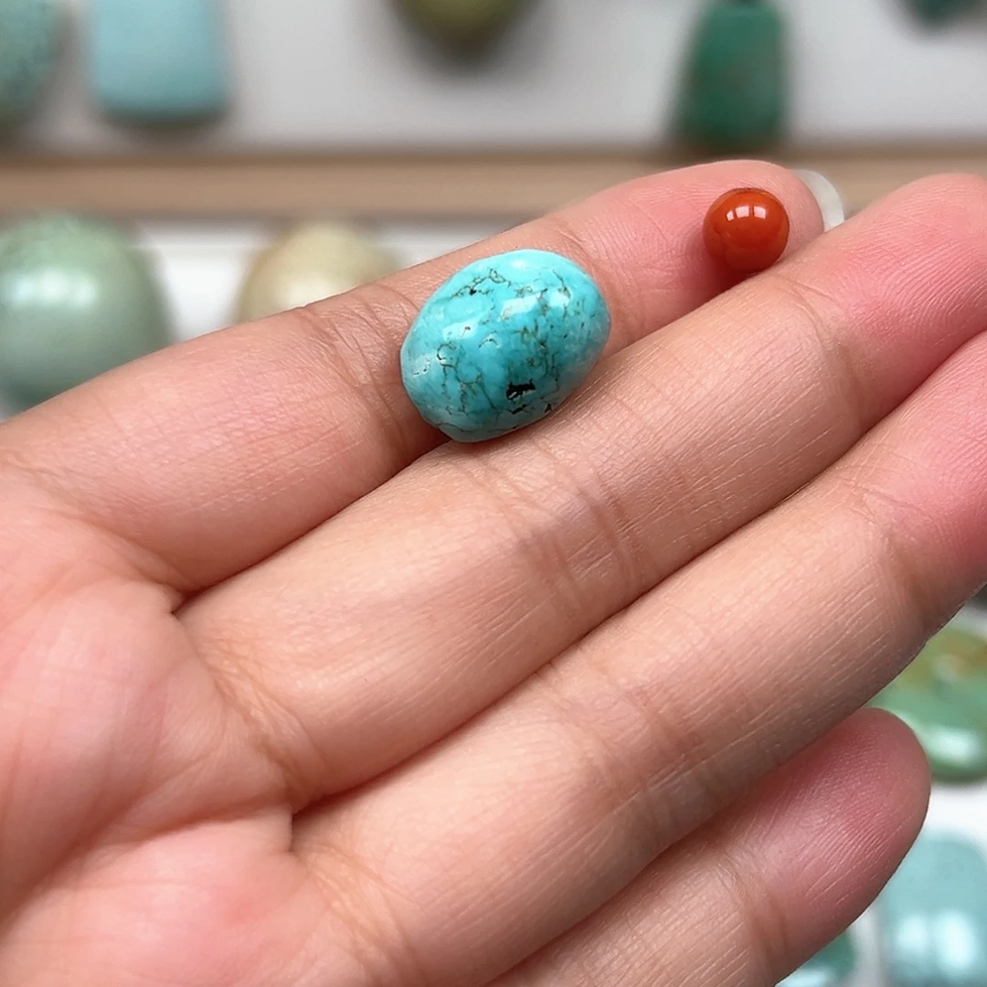 南红玛瑙未镶嵌珠宝奇石