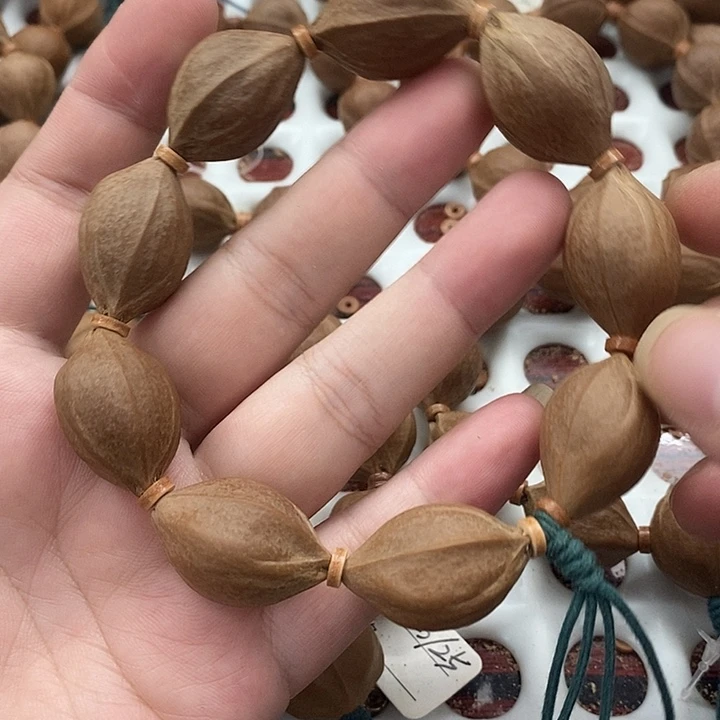 橄榄核吊坠1929饱满梅林铁核