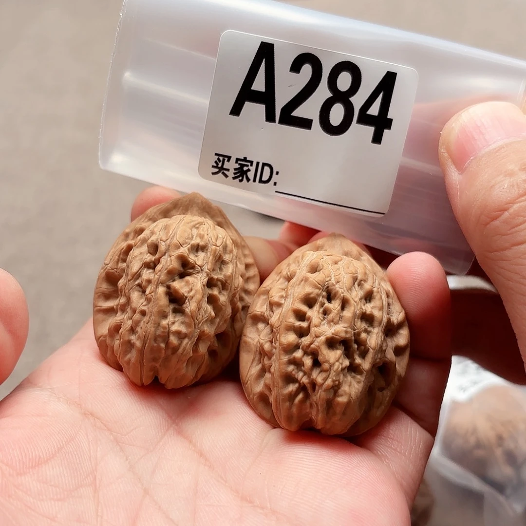 把件文玩核桃33-38赤龙A284