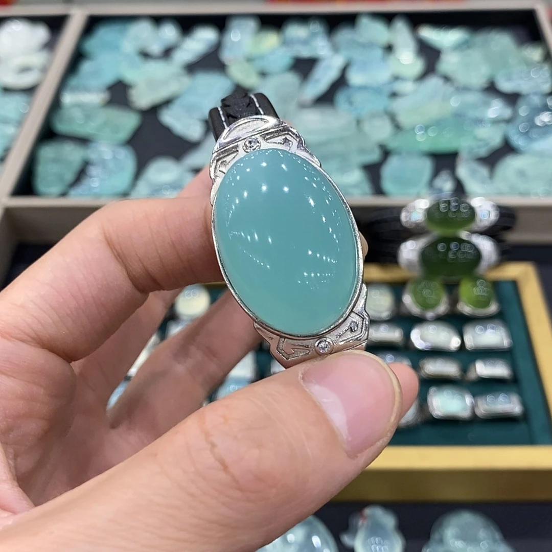 【闪购商品】蛇纹石玉银S925镶嵌手牌