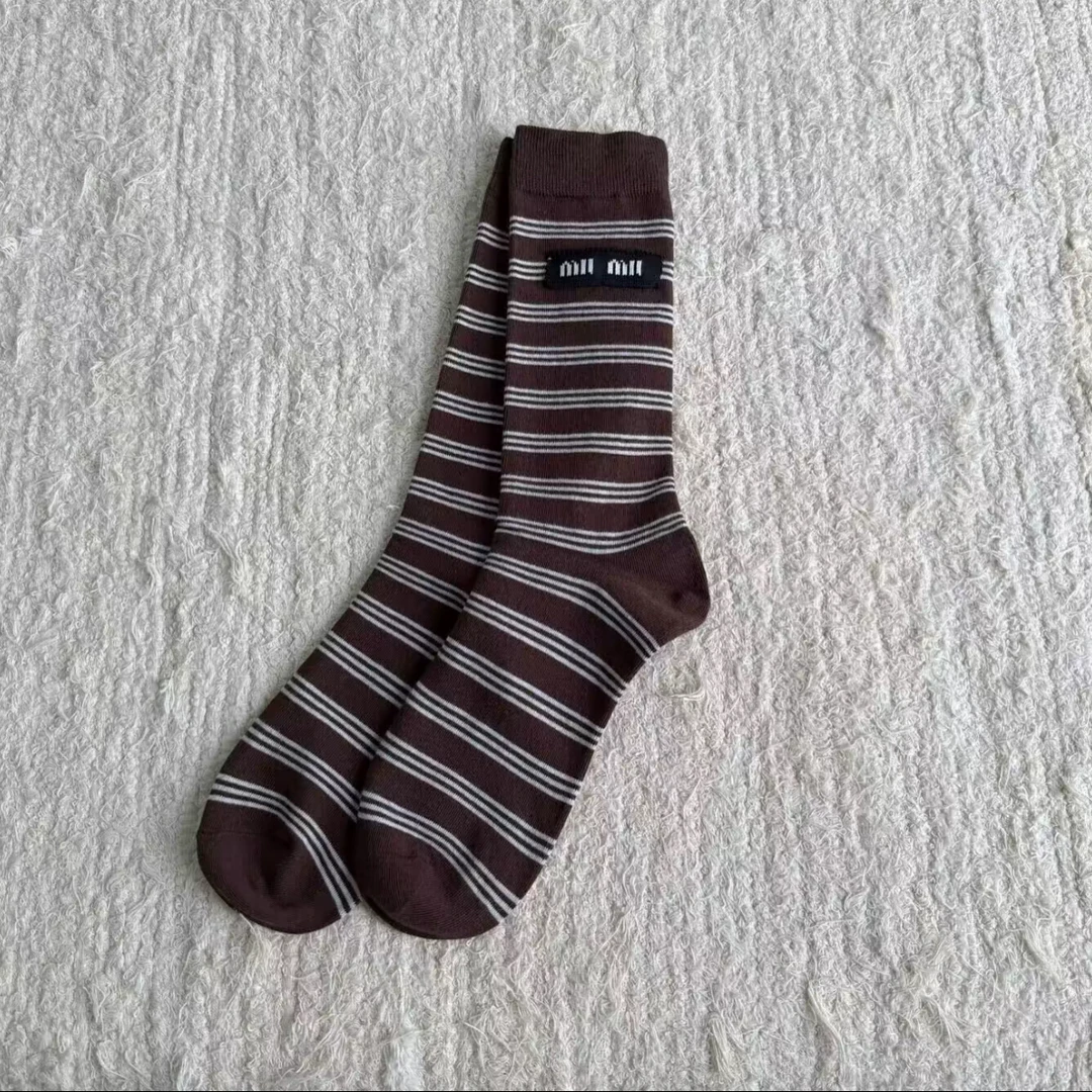 MOSSE ROOM 条纹中筒美拉德小袜子