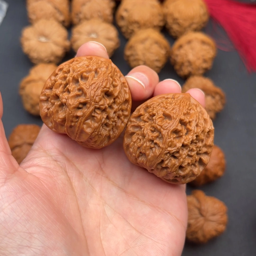 文玩核桃把件水龙纹41