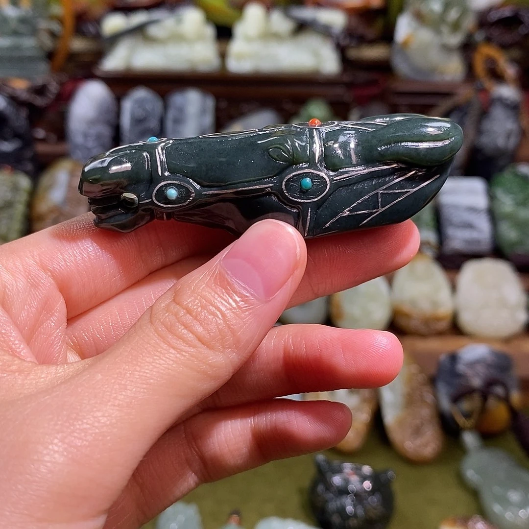 颈饰未镶嵌和田玉