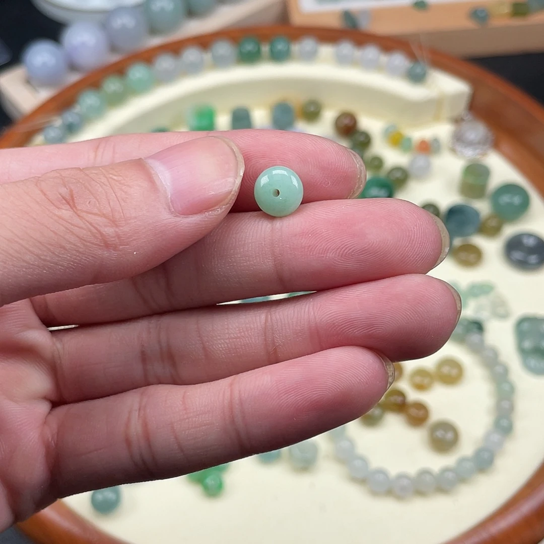 散珠翡翠卡8.3x4.3 鼓珠