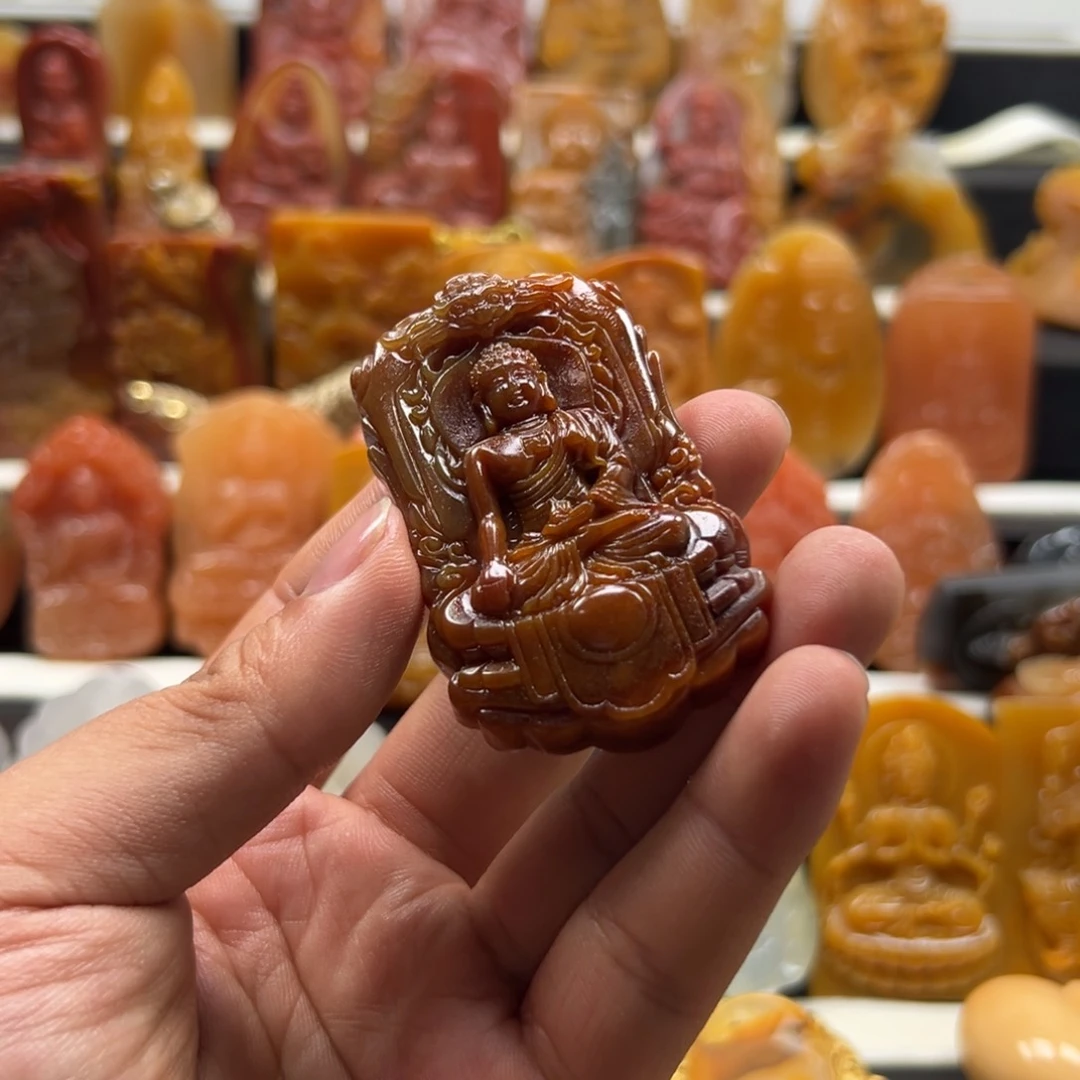 石英质玉（黄龙玉）黄龙玉未镶嵌飞**生