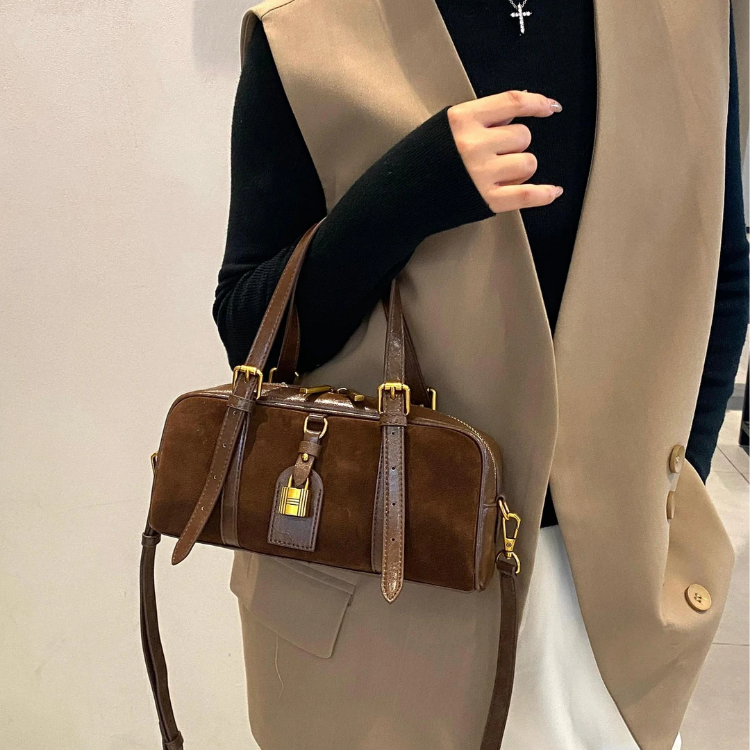 【保龄球5812】2025秋冬新品磨砂皮时尚通勤复古枕头包单肩包斜挎包