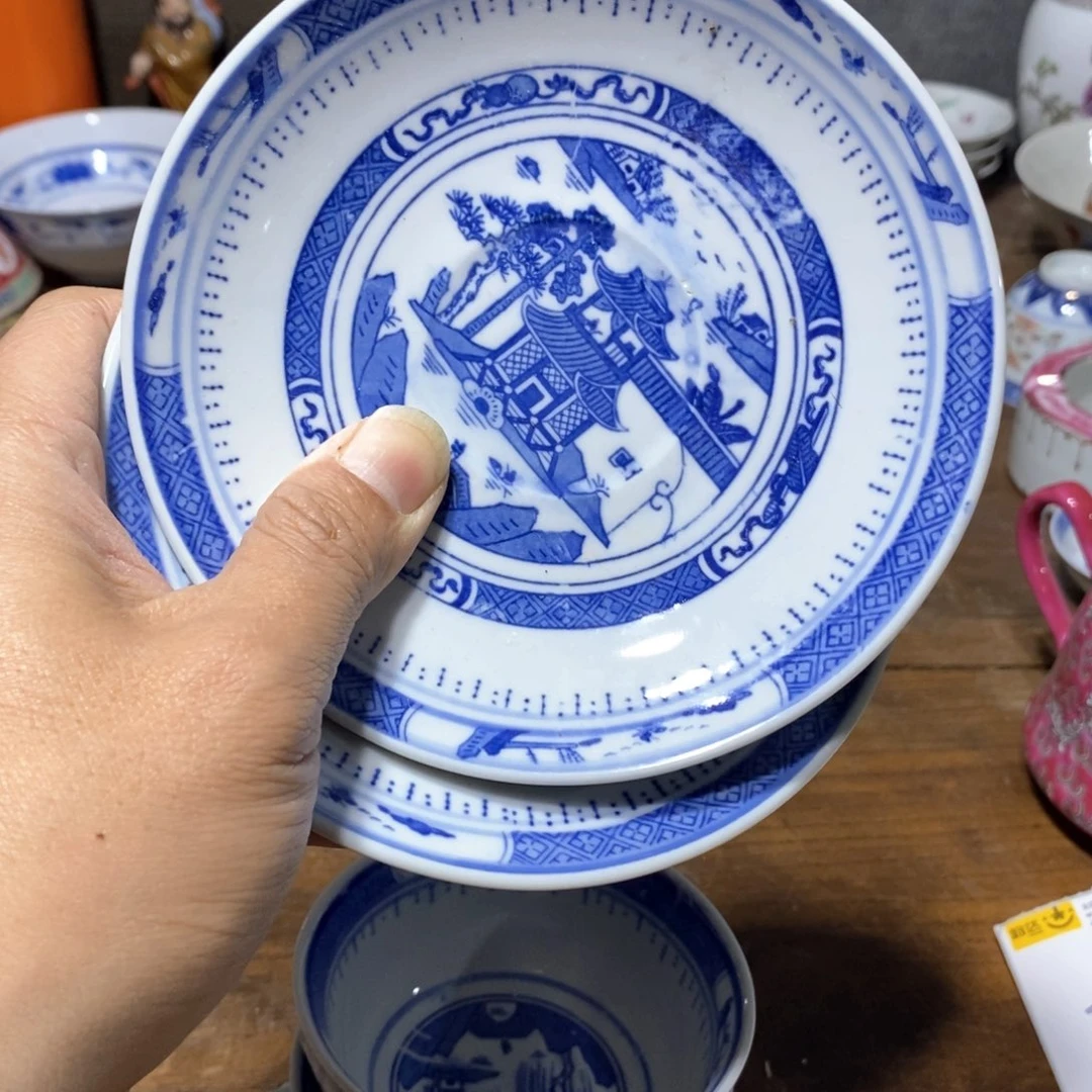 瓷片s***o贴画碟子一对