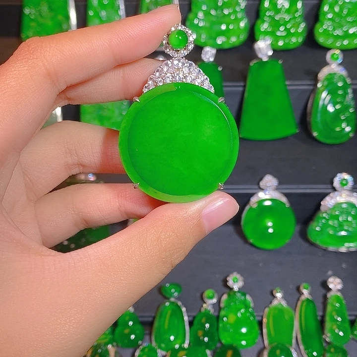 翡翠银S925镶嵌颈饰