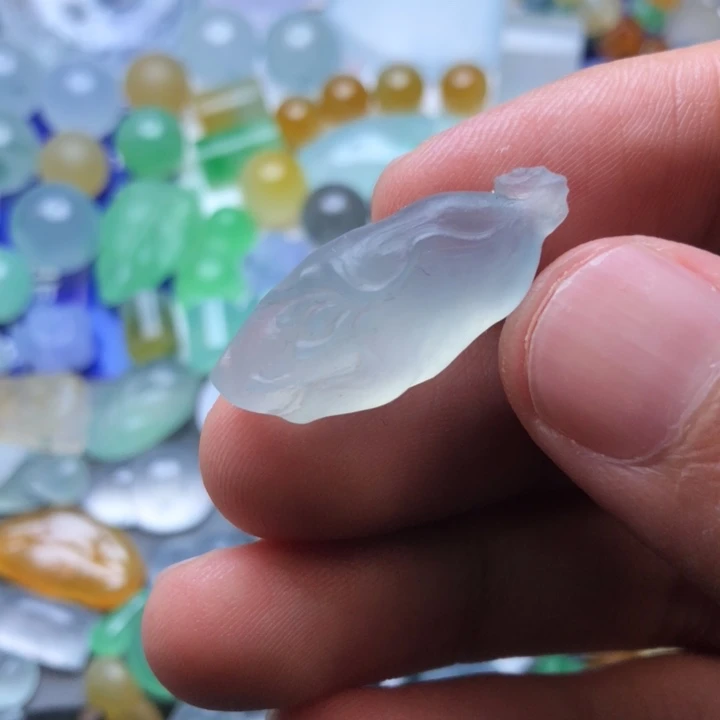 未镶嵌定制翡翠挂件