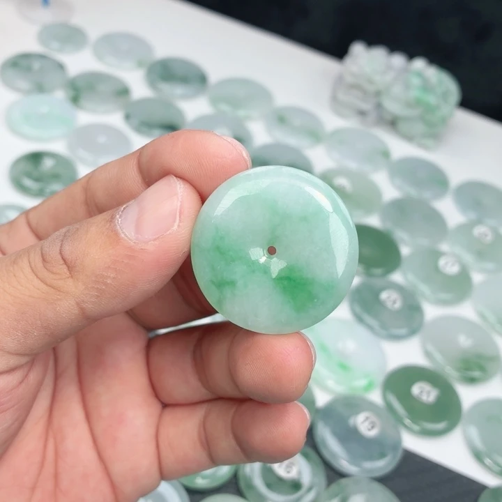 翡翠未镶嵌颈饰缅甸天然A货翡翠33.8-6.0