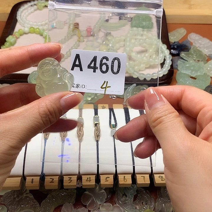 啤***盖蛇纹石玉未镶嵌岫玉