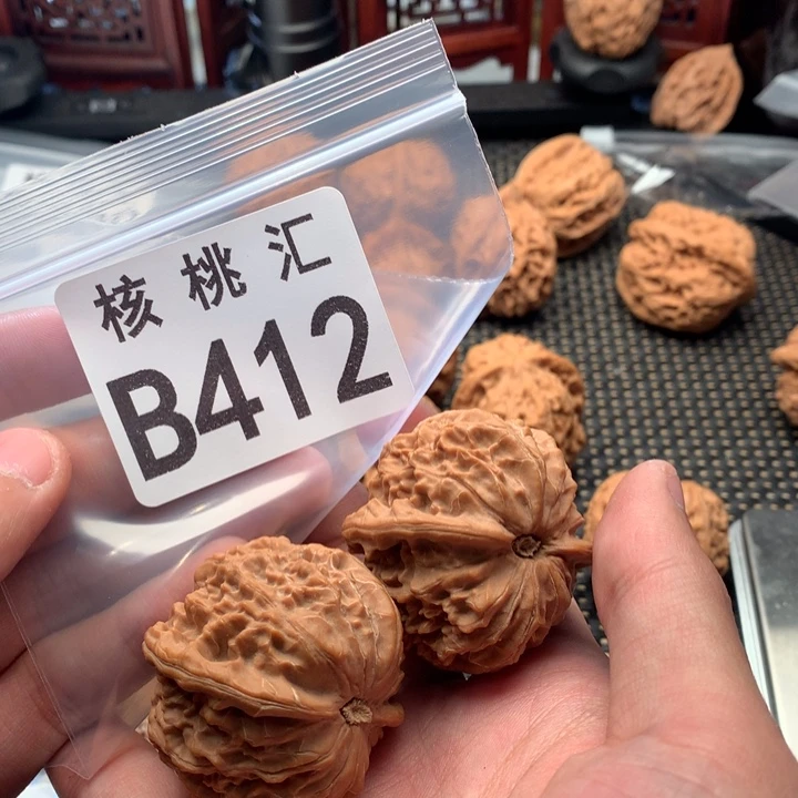 吊坠文玩核桃金麒麟