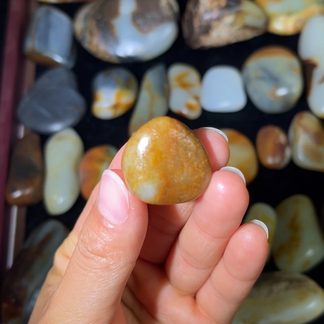 和田玉（糖玉）未镶嵌挂件12g