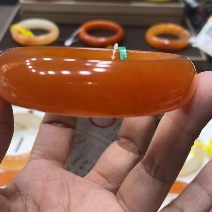 S***生查罗石未镶嵌手镯（开口镯）