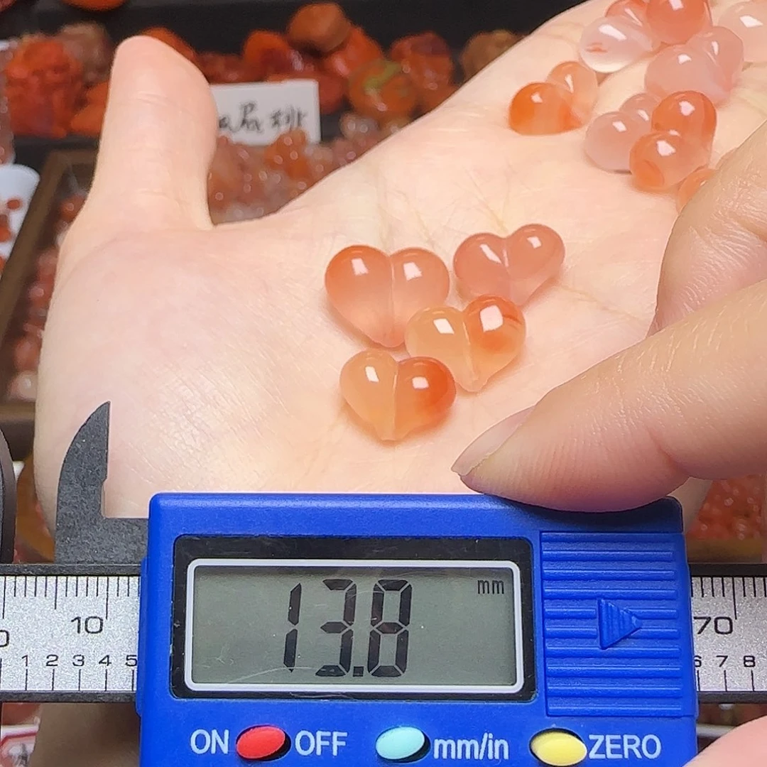 呆***婆南红玛瑙未镶嵌颈饰