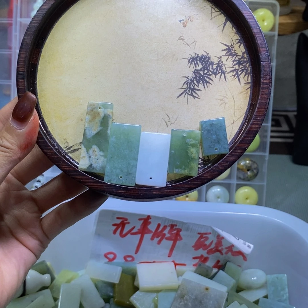 未镶嵌蛇纹石玉其他282