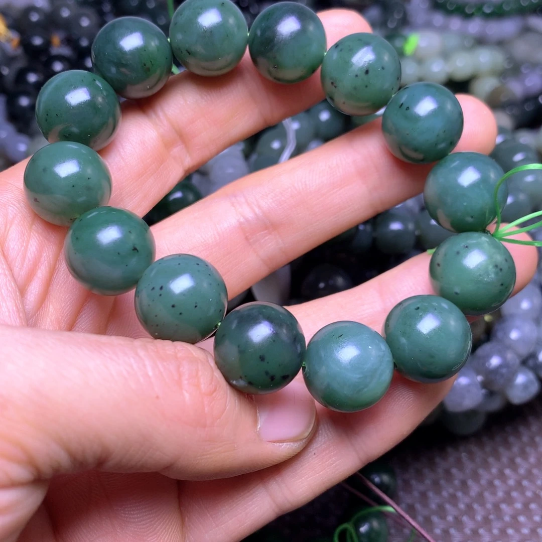 和田玉未镶嵌手串