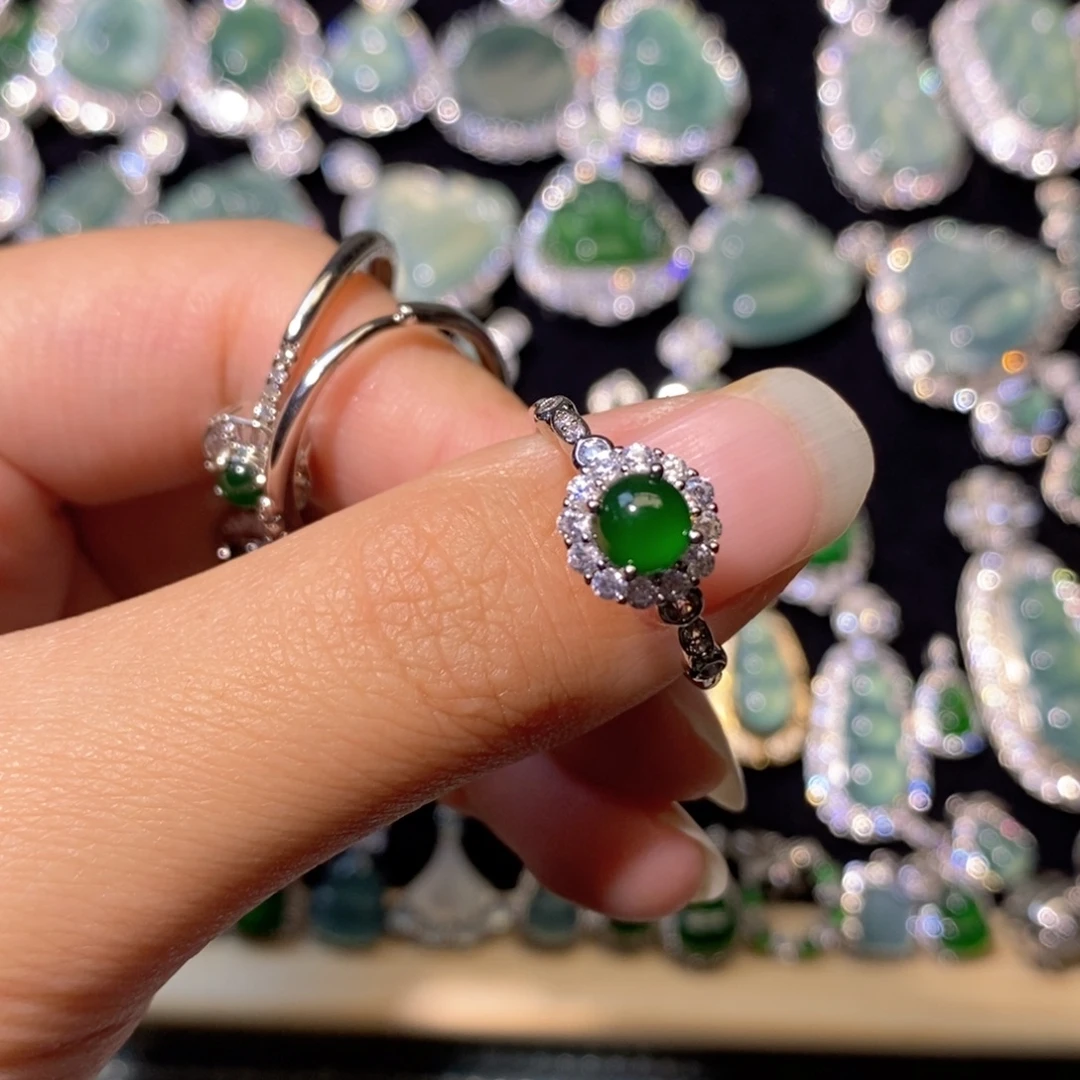 翡翠未镶嵌颈饰天然